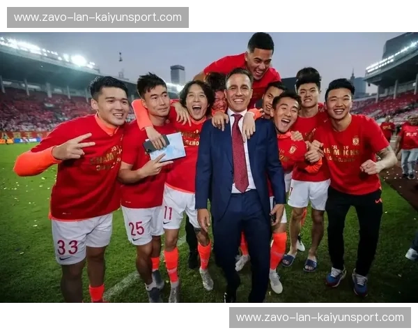 跨越经纬的红色奇迹：那一夜，恒大让墨西哥豪门领教了什么叫“下半场的广州队”